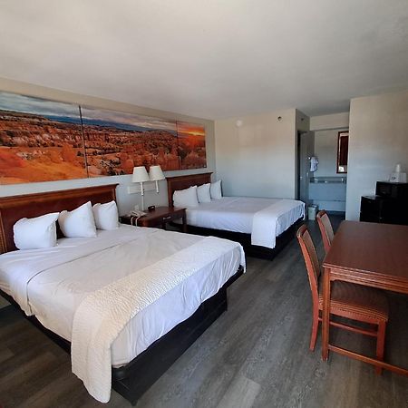 Days Inn By Wyndham Safford, Az Bagian luar foto